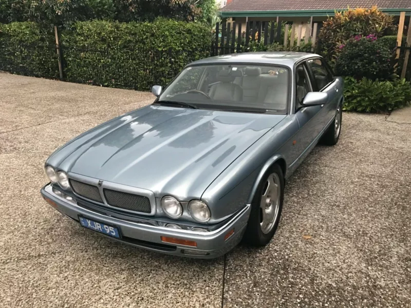 Jaguar xjr 1995